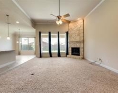 11577 Santa Maria Road - Photo Thumbnail 4