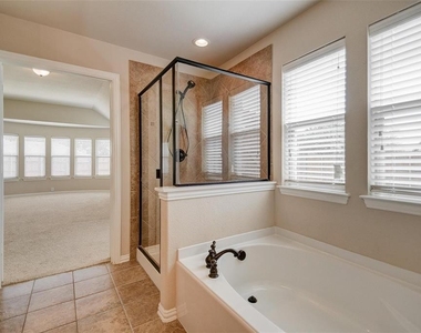 1551 Meadow Run Drive - Photo Thumbnail 20