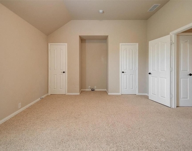 1551 Meadow Run Drive - Photo Thumbnail 30