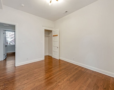 1048 W Montana Street - Photo Thumbnail 12