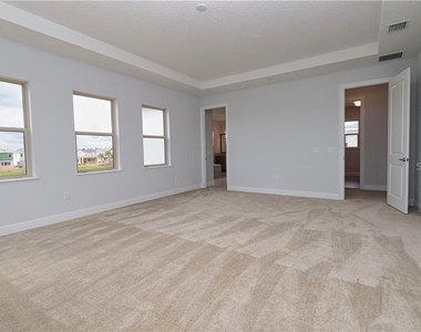 8186 Topsail Place - Photo Thumbnail 12