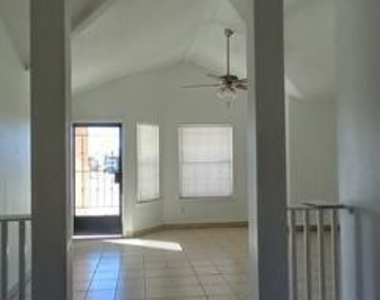 504 Velia Court - Photo Thumbnail 5