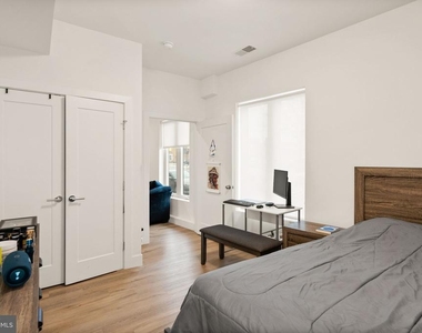 5230 Georgia Ave Nw - Photo Thumbnail 7