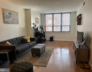 3883 Connecticut Ave Nw - Photo Thumbnail 2