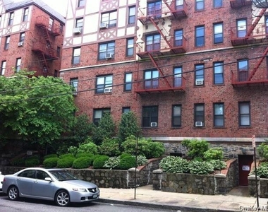 673 Locust Street - Photo Thumbnail 0