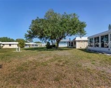 5924 Driftwood Avenue - Photo Thumbnail 32