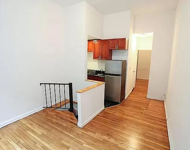 Greenwich Village 2 Bed <$4500 0_0 - Photo Thumbnail 1