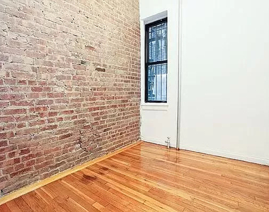 Greenwich Village 2 Bed <$4500 0_0 - Photo Thumbnail 0