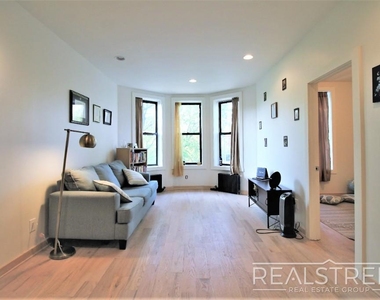 920 Eastern Parkway - Photo Thumbnail 1