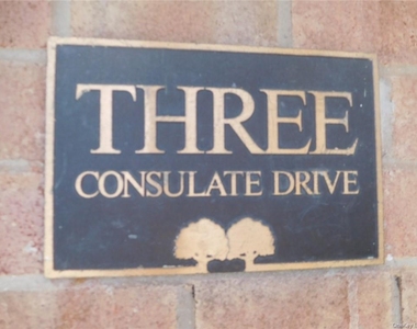 3 Consulate Drive - Photo Thumbnail 1