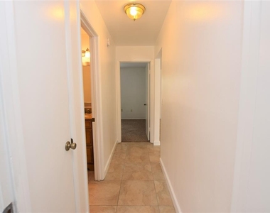 407 Hickory Lane - Photo Thumbnail 20