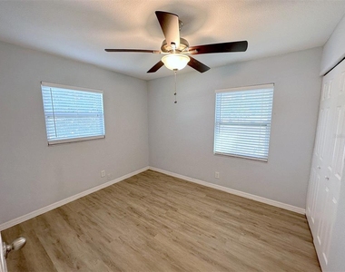 7208 S Kissimmee Street - Photo Thumbnail 9