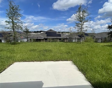 831 Ofanto Way - Photo Thumbnail 21