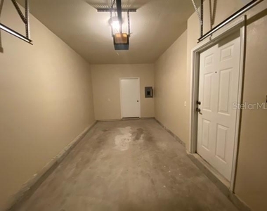 2250 Portofino Place - Photo Thumbnail 24