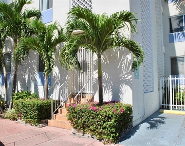 641 Espanola Way - Photo Thumbnail 14