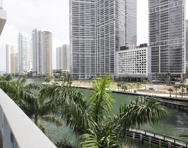 200 Biscayne Boulevard Way - Photo Thumbnail 13