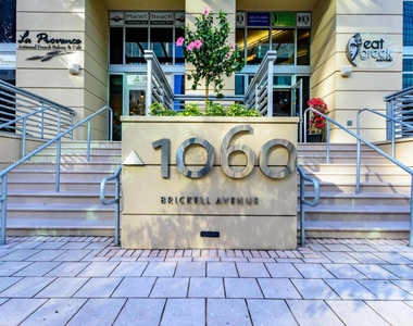 1060 Brickell Ave - Photo Thumbnail 33