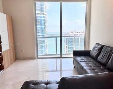 1060 Brickell Ave - Photo Thumbnail 31