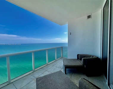 18201 Collins Ave - Photo Thumbnail 31