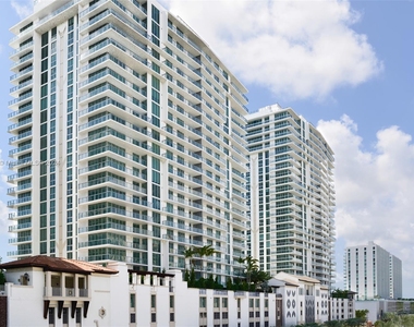 300 Sunny Isles Blvd - Photo Thumbnail 5