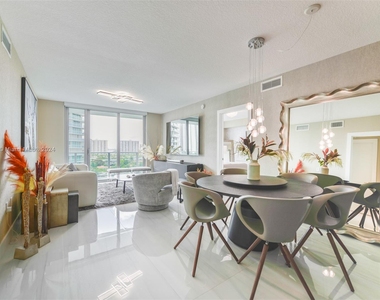 300 Sunny Isles Blvd - Photo Thumbnail 7