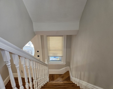 65 Sherbrooke Ave - Photo Thumbnail 10