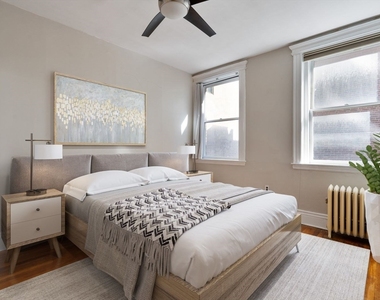 282 Newbury Street - Photo Thumbnail 9