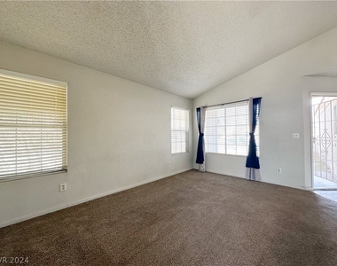 6391 Canyon Dawn Avenue - Photo Thumbnail 26