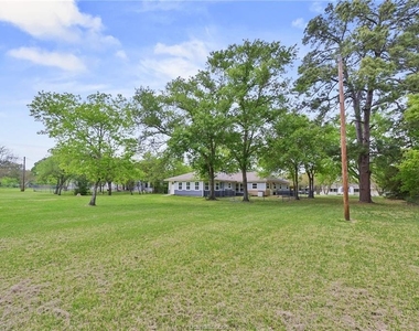 741 Garden Acres - Photo Thumbnail 22