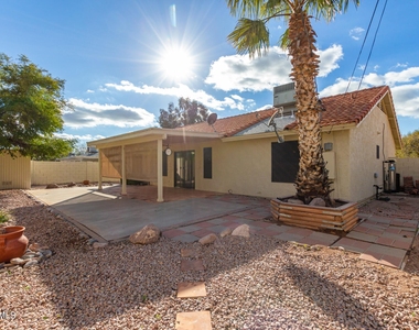 9717 E Del Monte Avenue - Photo Thumbnail 26