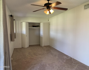 9654 W Cinnabar Avenue - Photo Thumbnail 17