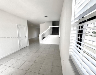 11903 Sw 246th Terrace - Photo Thumbnail 6