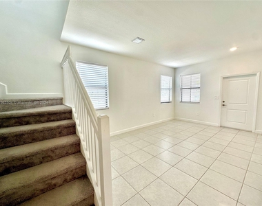 11903 Sw 246th Terrace - Photo Thumbnail 8