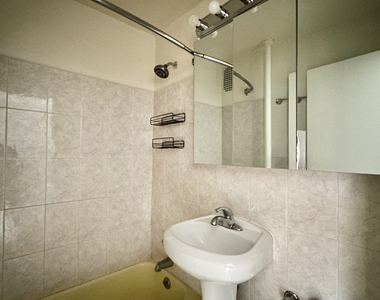 444 West 49th Street - Photo Thumbnail 3