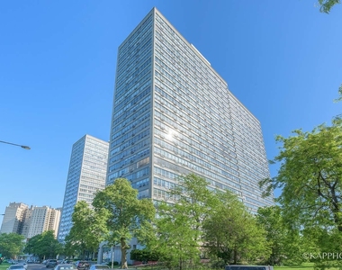 4800 S Chicago Beach Drive - Photo Thumbnail 1