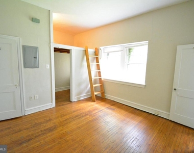 251 W Rittenhouse St - Photo Thumbnail 1