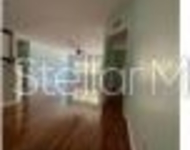 4600 E Moody Boulevard - Photo Thumbnail 2