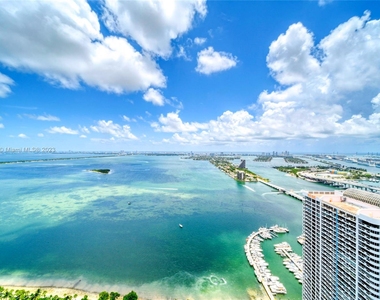 1750 N Bayshore Dr - Photo Thumbnail 0