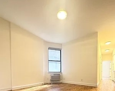 333 East 84th Street - Photo Thumbnail 0