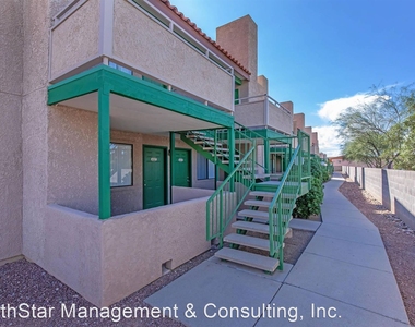 725 S Tucson Blvd - Photo Thumbnail 8