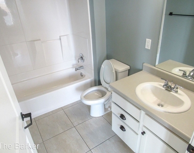 306 South 15th Street #206 - Photo Thumbnail 2