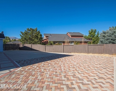 610 Sugar Tree Court - Photo Thumbnail 25