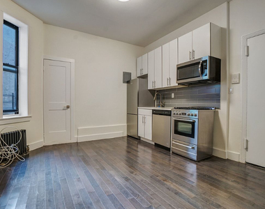 Lower East Side Apartment for Rent: Studio, $4947 - Photo Thumbnail 1