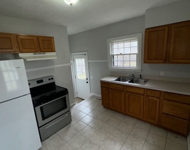 928 Negley Avenue - Photo Thumbnail 2