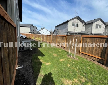 2591 Justine Ln. - Photo Thumbnail 15