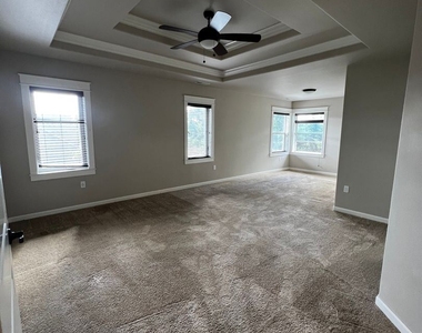 3471 Summit Sky Blvd. - Photo Thumbnail 29