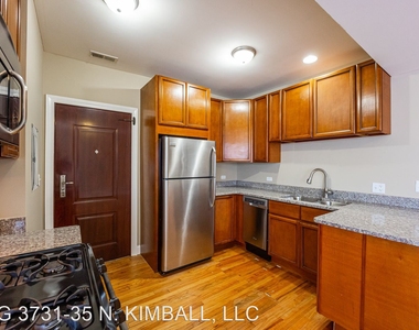 3731 N Kimball Ave - Photo Thumbnail 15