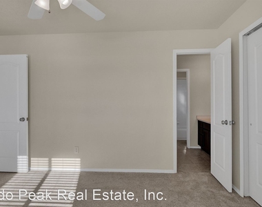 6048 Corinth Dr - Photo Thumbnail 22