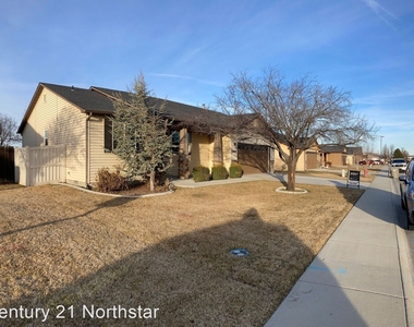 12692 Sunstone St - Photo Thumbnail 20