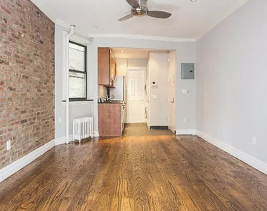 382 East 10th Street, #2B - Photo Thumbnail 5